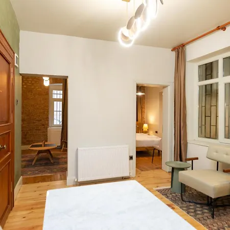 Maison Chic : Newly Renovated 3br In Center Apartmán