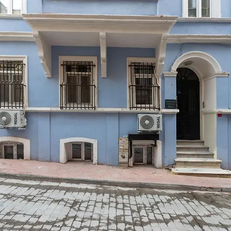 Maison Chic : Newly Renovated 3br In Center Daire İstanbul